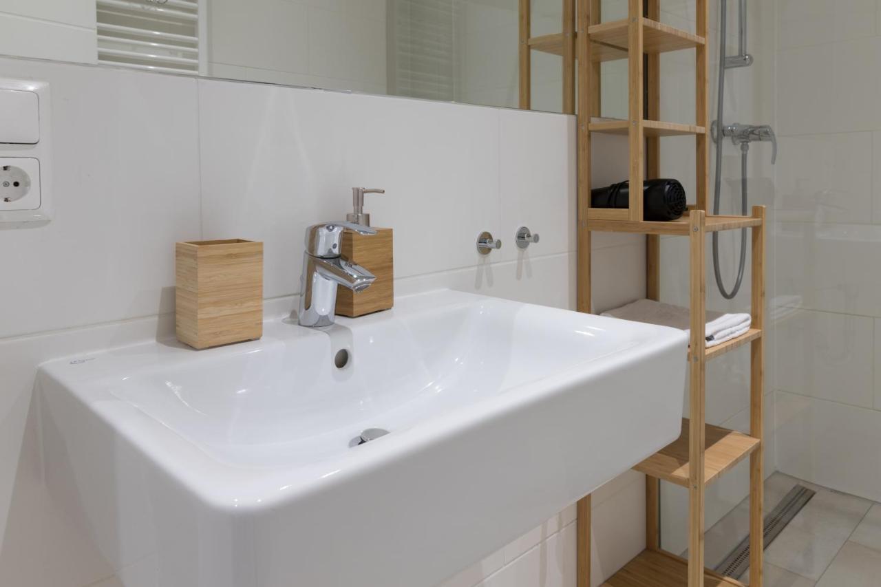 Yeshello Belvedere Apartment Вена Экстерьер фото